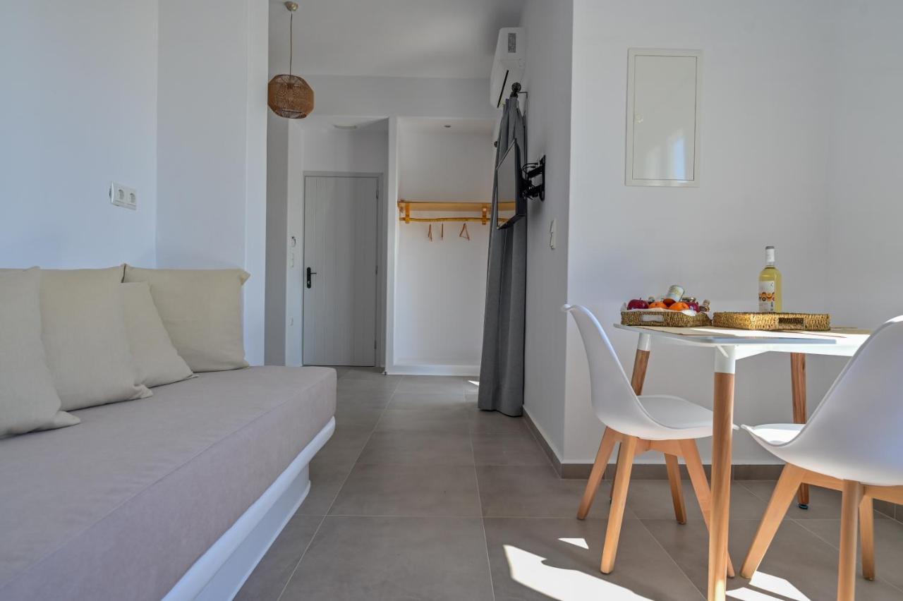 Oliva Naxos *